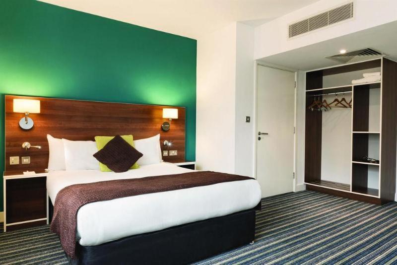 Heeton Concept Hotel - City Centre Liverpool Room photo